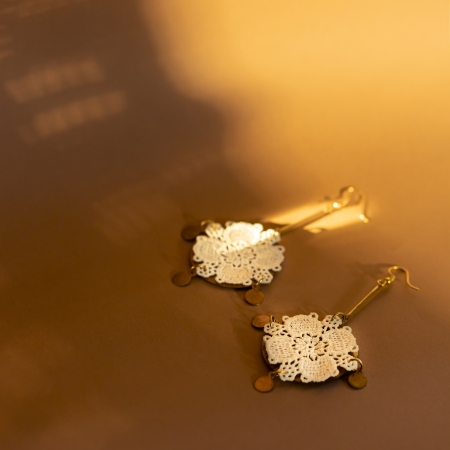Vintage Blanc Earring